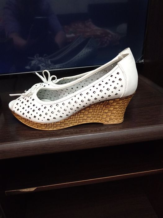 Босоножки, ботинки