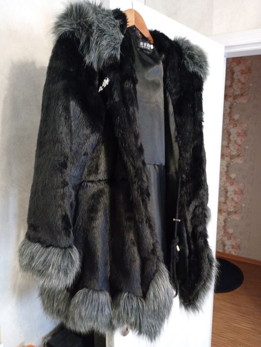Мода Палто- женско М размер