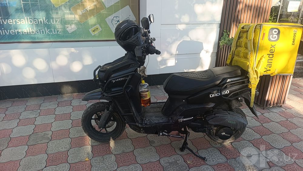 Sotiladi tank moped