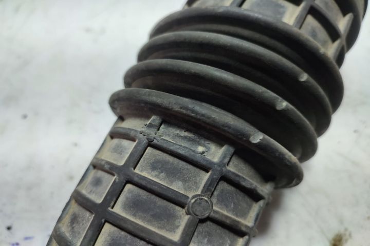 Furtun admisie a6070900037 1.5 dci Mercedes-Benz B-Class W246 seria