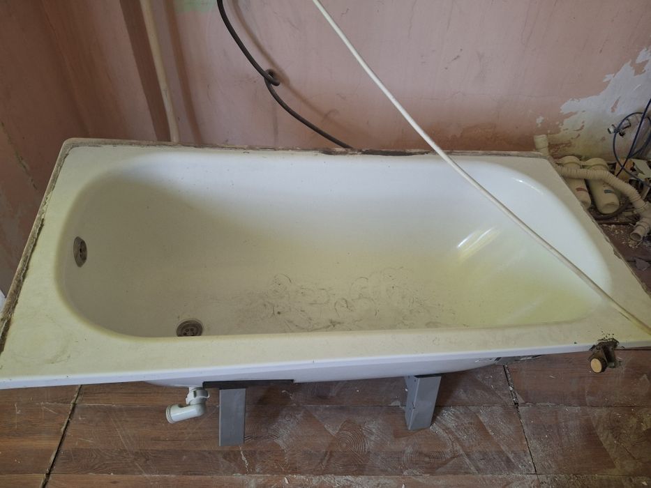 Стальная ванна 140×70