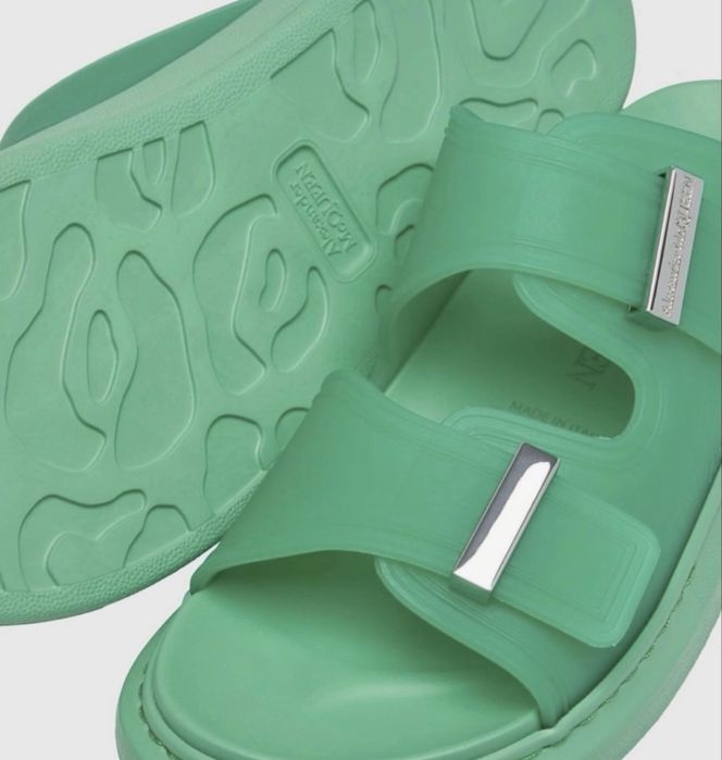 Мъжки сандали на Alexander McQueen