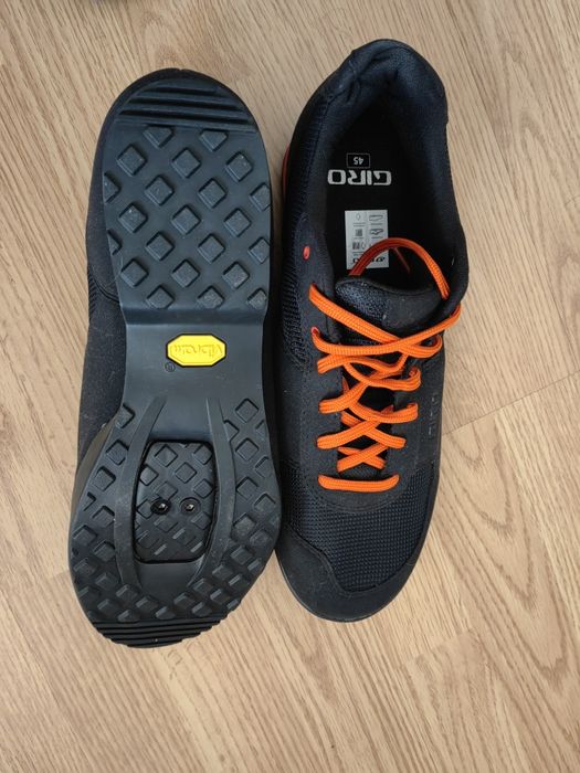 Incaltaminte ciclism Giro