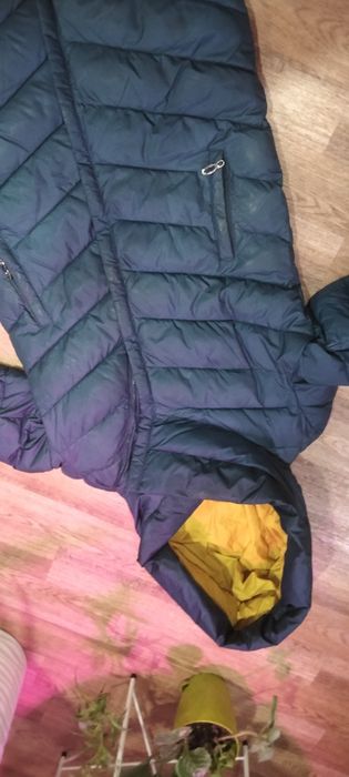 Тёплый зимний пуховик