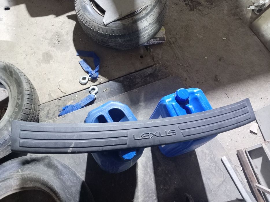 Запчасти на лексус 330