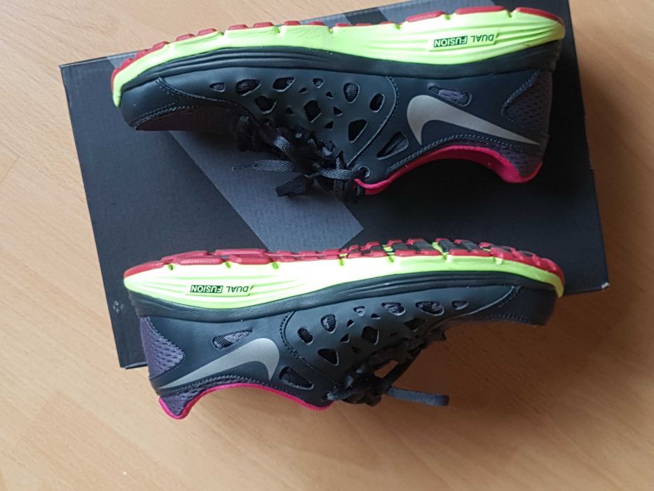 Adidasi de dama Nike Dual Fusion Run2 marime 38 Originali foarte usori