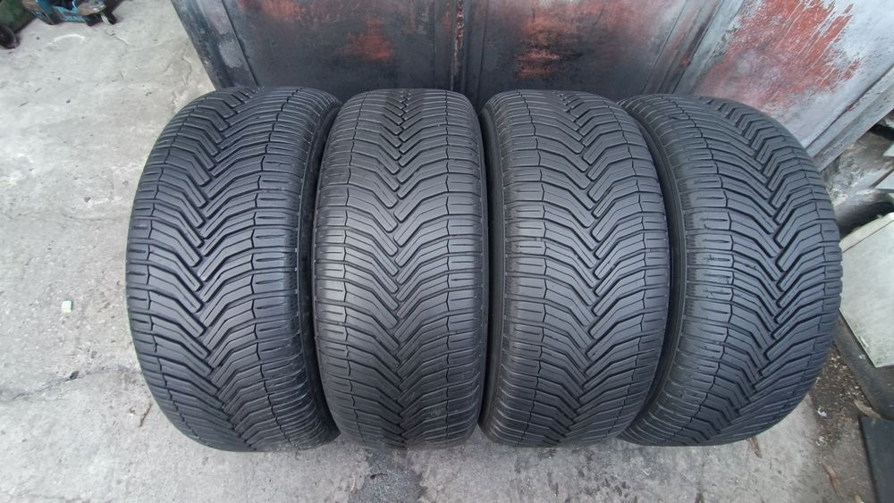225/55/16 Michelin