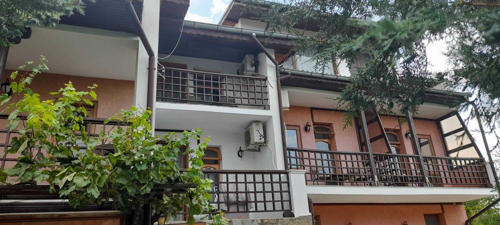 Продава се Хотел в Каварна - 1200 кв.м за 638 €/кв.м - Снимка #2