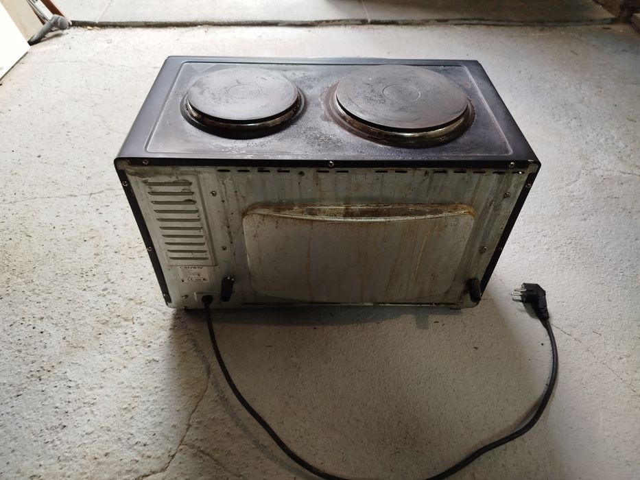 Мини фурна / печка Crown