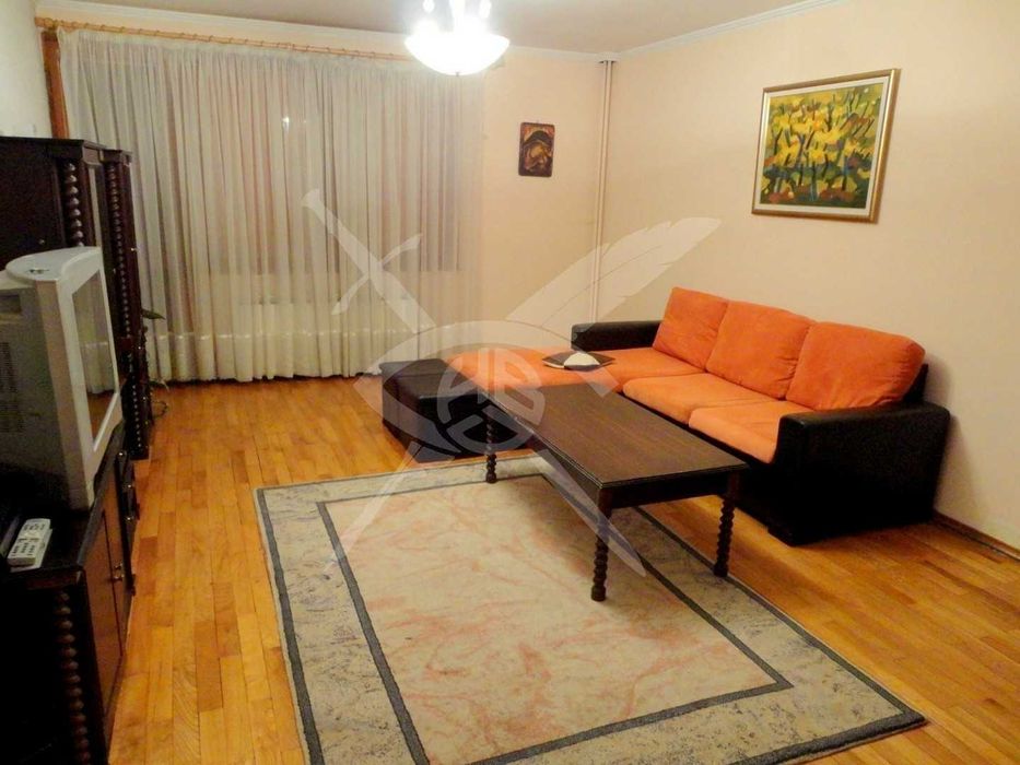 Тристаен апартамент в кв. Редута №28173