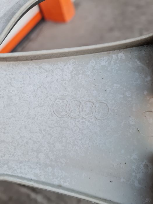 Оригинални тасове капаци за АУДИ AUDI 16 цола