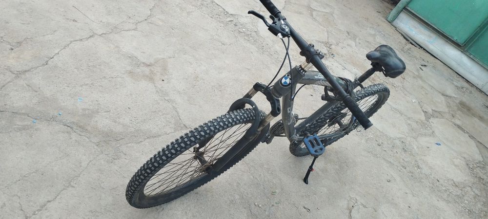 Продам отличный велосипед BMW