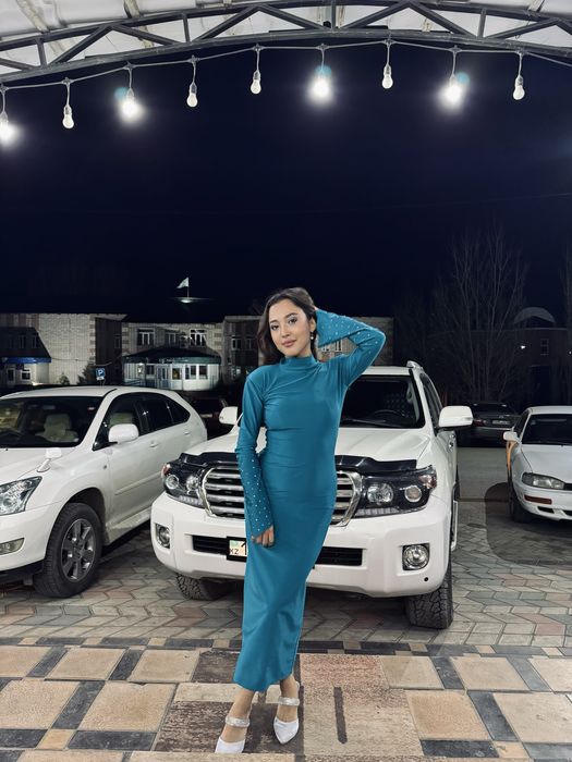 Платье на вечер , вечернее платье