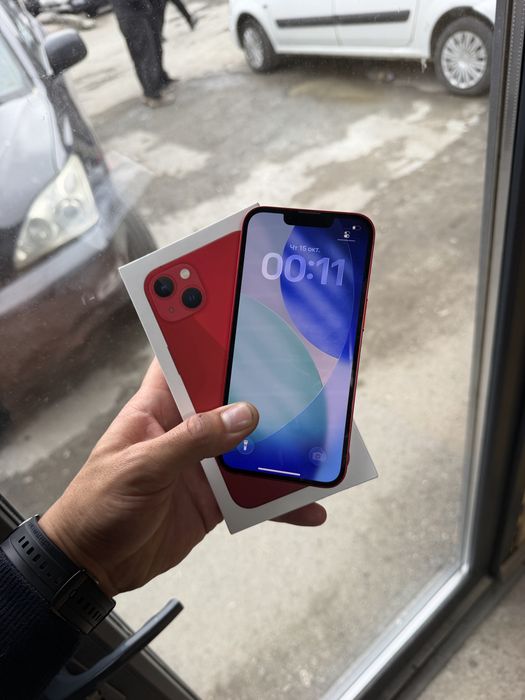 Iphone 13 память 128гб в идеальном состояний