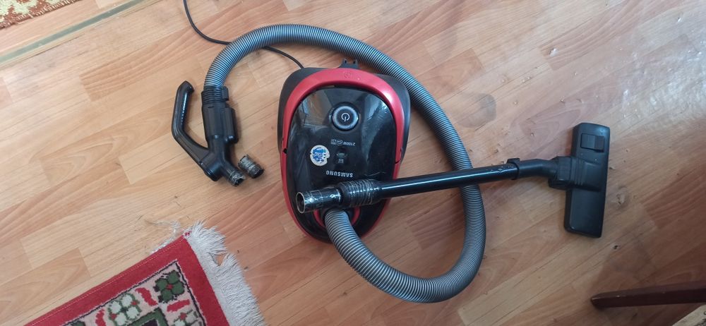 Продается пылесос