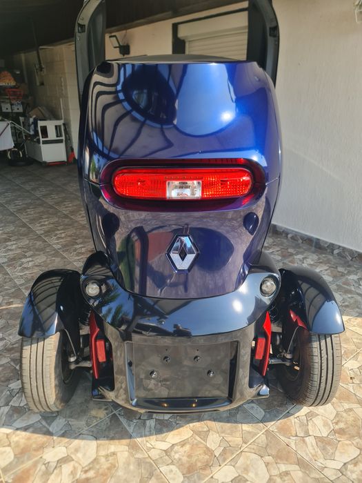 Renault Twizzy An 2012 cu 32000 km se conduce Fara PERMIS