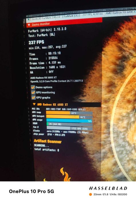 Геймърска конфигурация Ryzen 7 5700 \\ 16GB \\ RX 6800XT 16GB \\ 1000W Gold