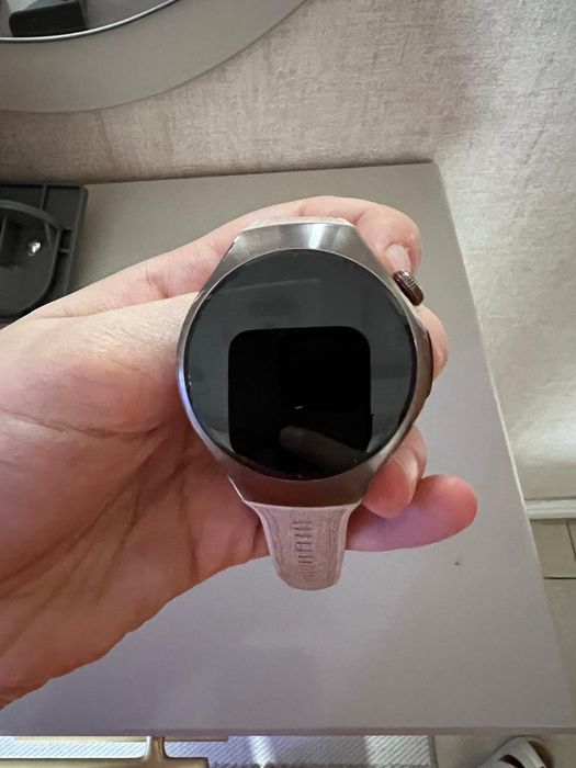 Часы Huawei Watch 5 (42 мм розовые)