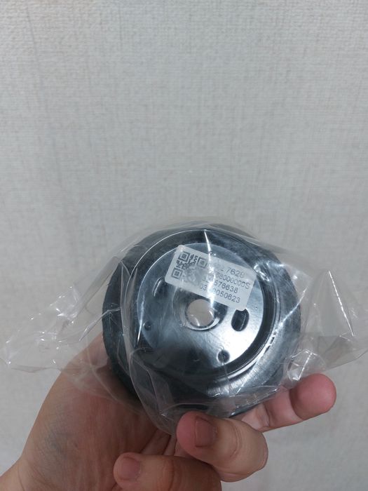 Продам опорный подшипник(опора амортизатора)