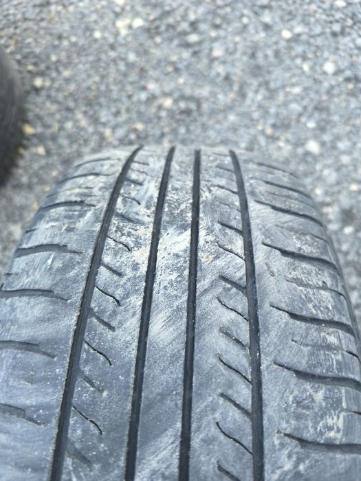 Продам резину Triangle 205/65/15