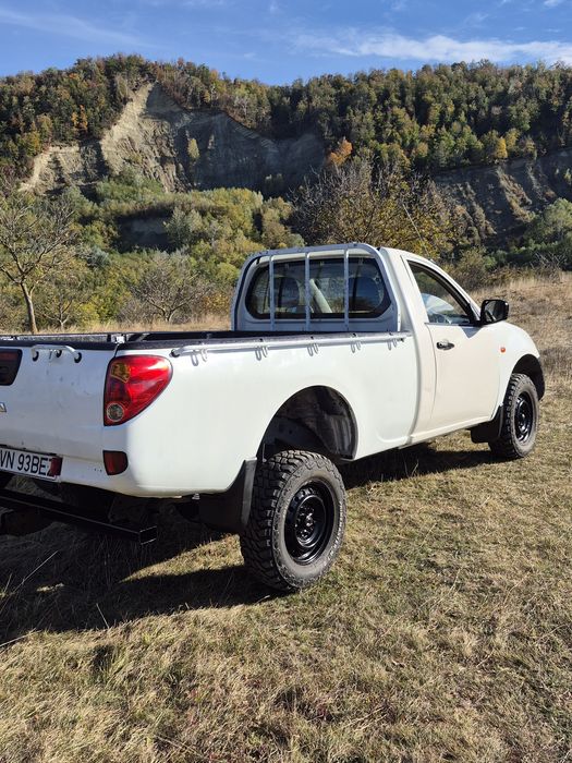 Se vinde Mitsubishi l200 2007