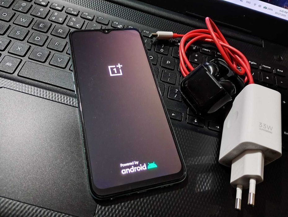 Vand telefon One Plus Nord N 20 SE ,128gb\8 ram.