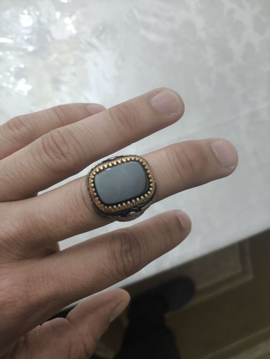 Продам перстень печатка
