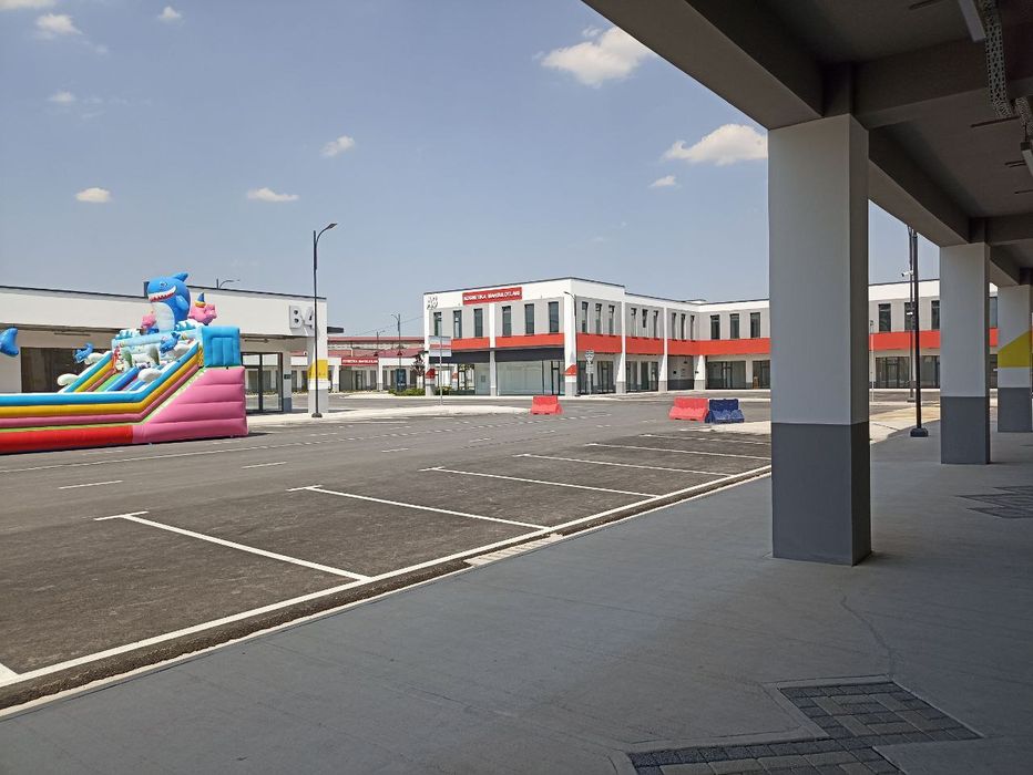 Продается магазин в  " Indeks" базар в Сергелейском районе