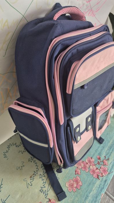 Школьный  рюкзак