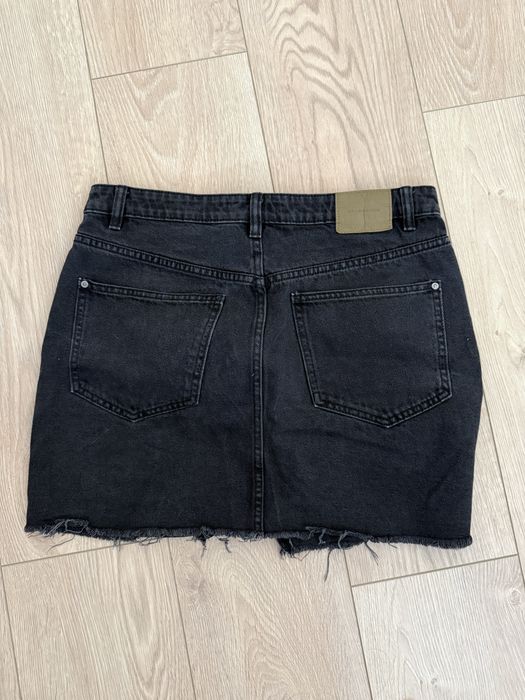 Пола размер L Pull&Bear