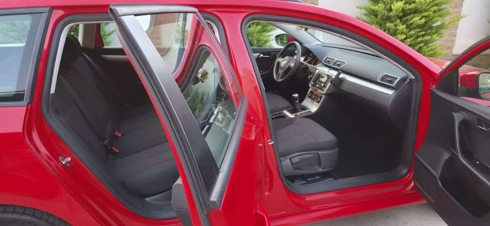 VOLKSWAGEN Passat 2011 — imagine 5