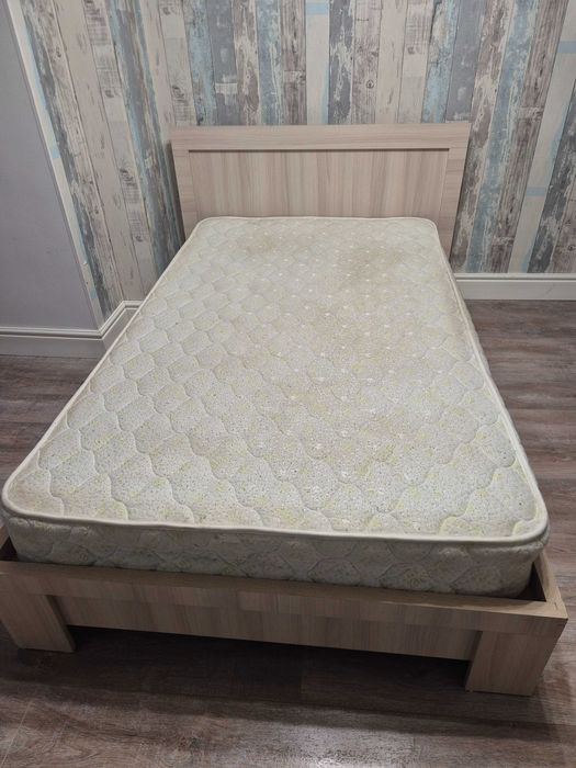Продам кровать б/у