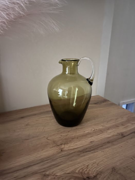 Декоративна  ваза, кана