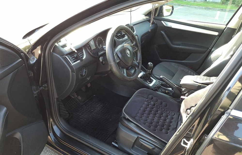 SKODA Octavia 2014 — imagine 3