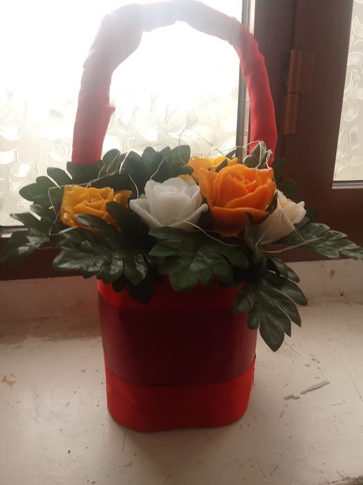 Sovundan xushboʻy xidli gullar