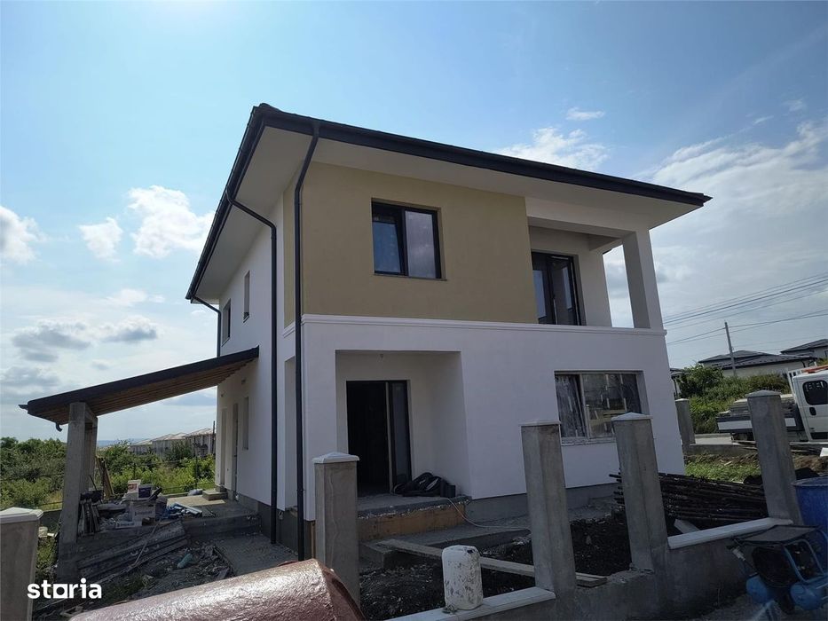 Vila 4 camere Valea Adanca intersectia 5 drumuri