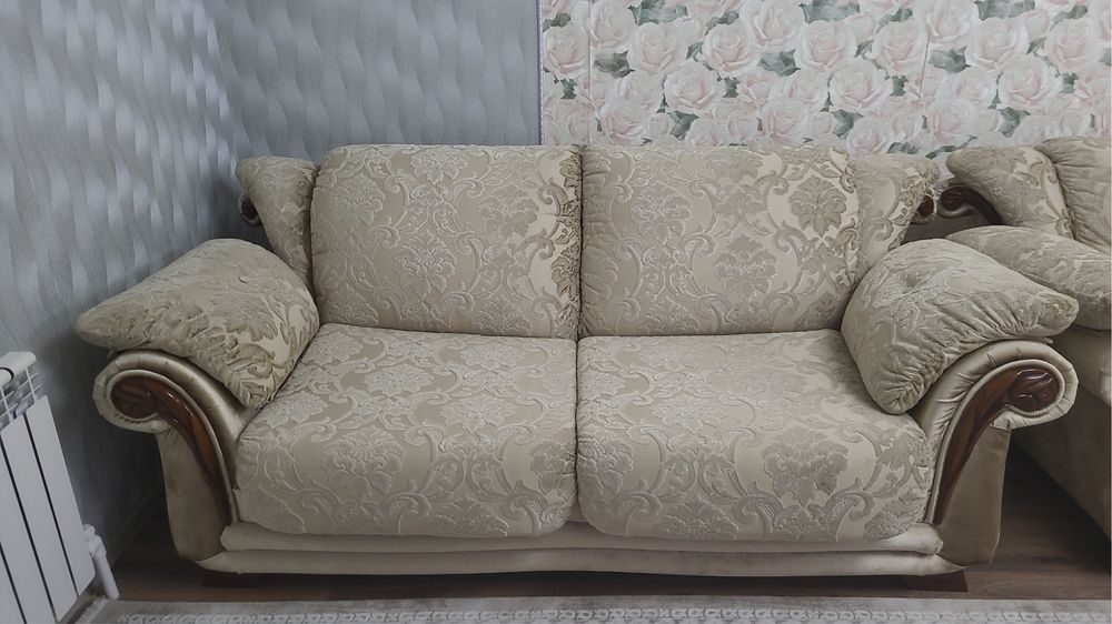 Продам диван 3+2+1