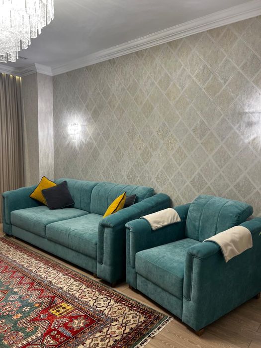 Диван и кресло на продажу