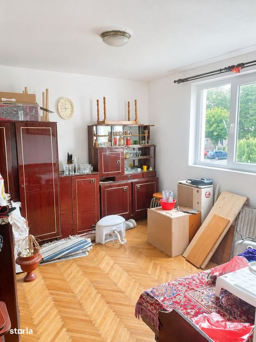 Apartament 2 camere 36 mp utili, etaj 3, Sfanta Vineri — fotografia 1