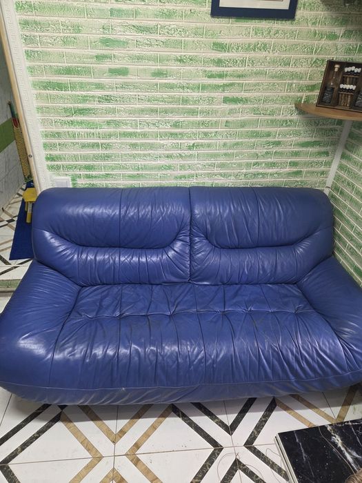 Мягкий уголок продам