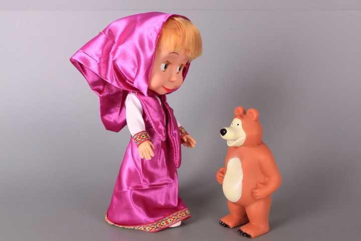 Музикална Маша и Гумен мечок