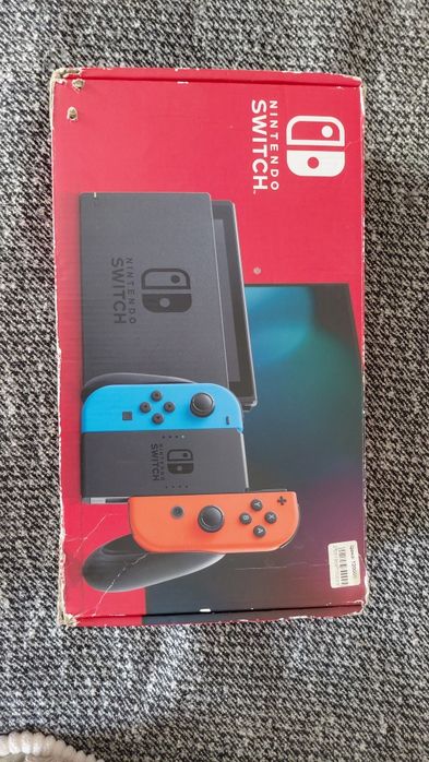Продам Nintendo swith