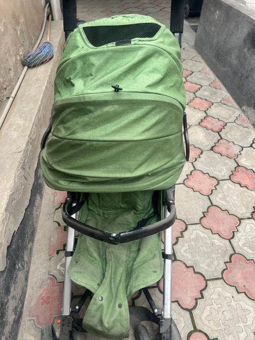 Продам коляску        .