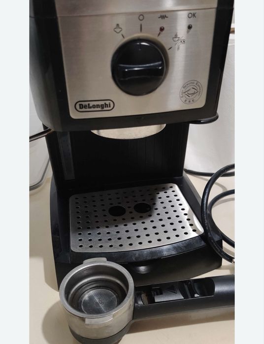 Кофеварка  Delonghi