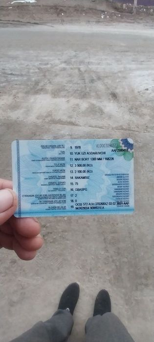 Уаз сотилади холати зор келишилган нархда