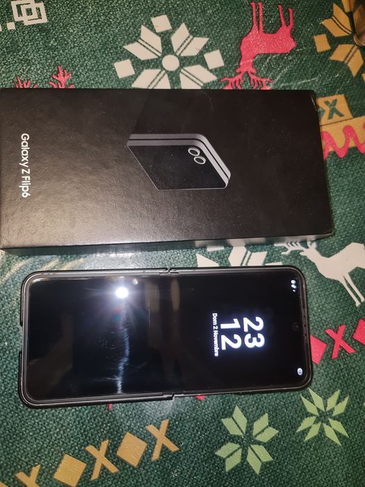 SAMSUNG FLIP 6 512 GB ca nou ( schimb su S 24 ULTRA)
