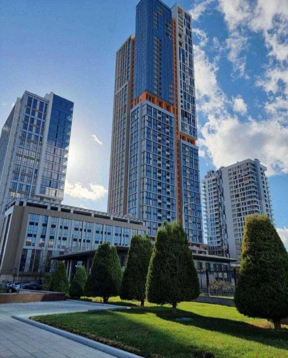 СРОЧНО ПРОДАЕТСЯ 3/33/51 в ЖК Nest One вид на Хумо арена 68м2