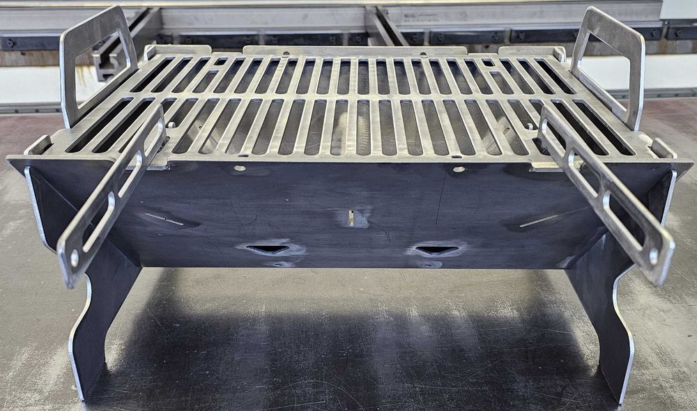 ВЕЧНА сглобяема къмпинг скара / барбекю "COMPACT" от масивна 3мм стомана! ВИДЕО!