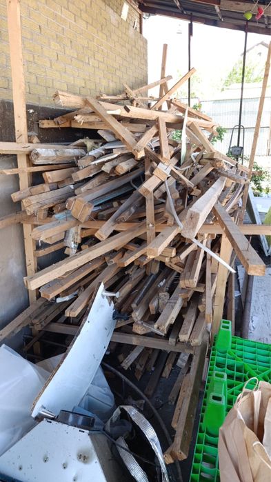 Отдам брус, доски самовывоз