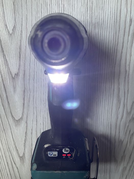Makita cu impact
